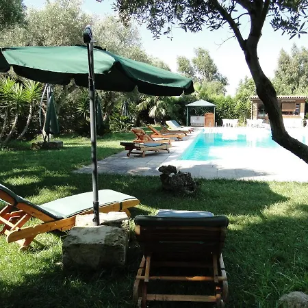 Tenuta Ambrosia Vila Taviano (Lecce)
