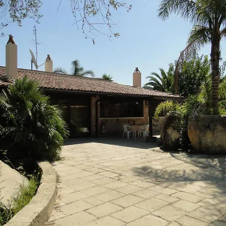 Tenuta Ambrosia Taviano (Lecce)